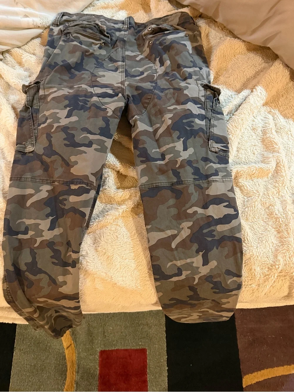 American Eagle Outfitters Men's Camo Cargo Pants - Olive/Brown/Gray